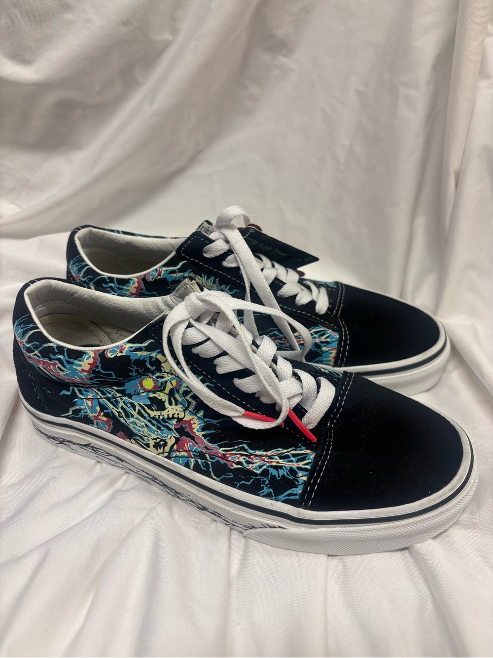 NWT Vans Off The Wall Glow In The Dark Sneakers | Men 4.5 | Women 6